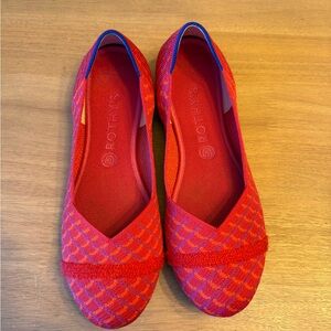 Rothy’s Women’s 11 Retired Pomegranate Grid Round Toe Flats
